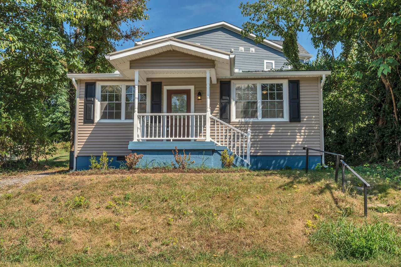 204 Commerce St - Photo 1