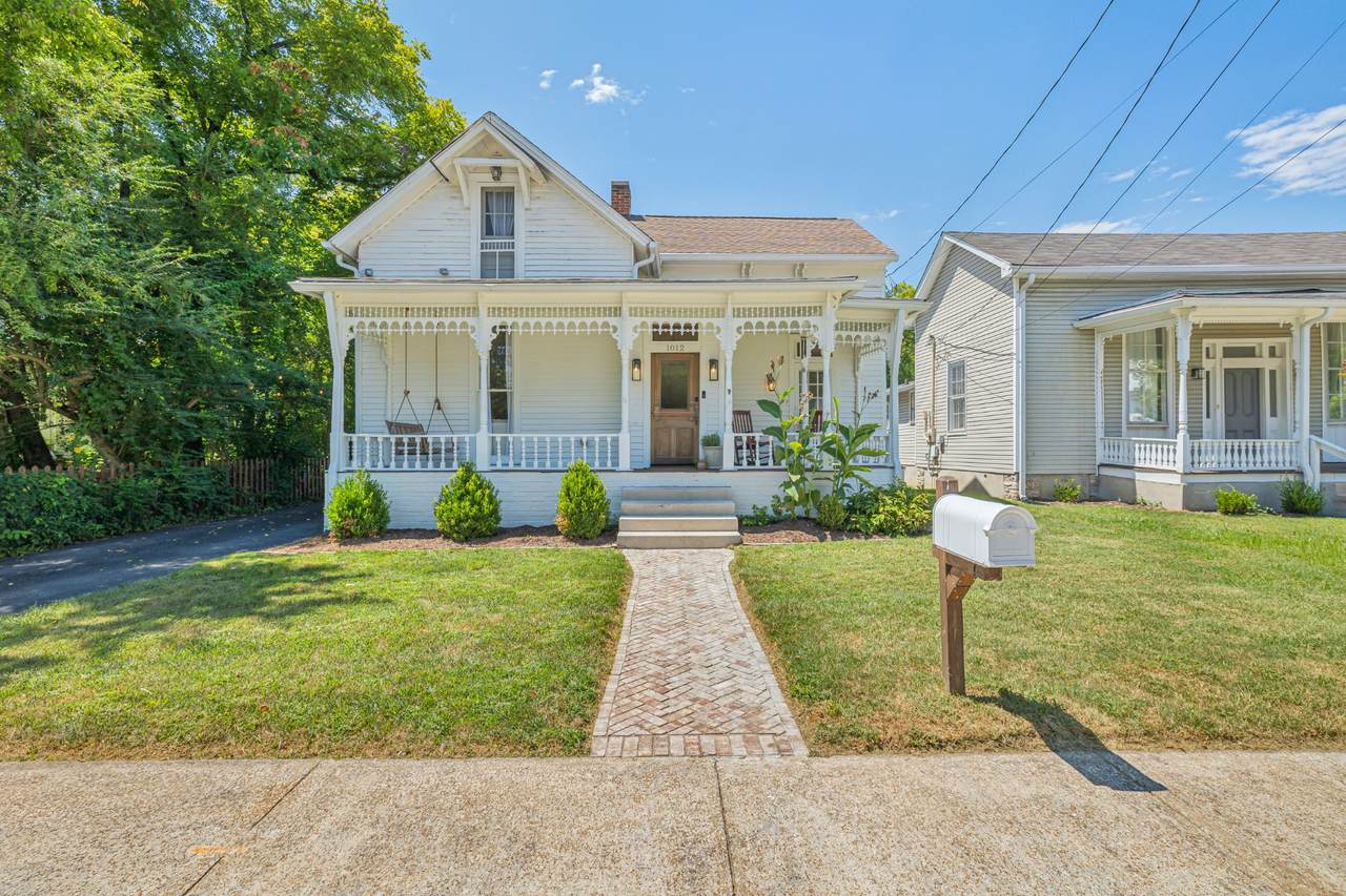 1012 S High St - Photo 1