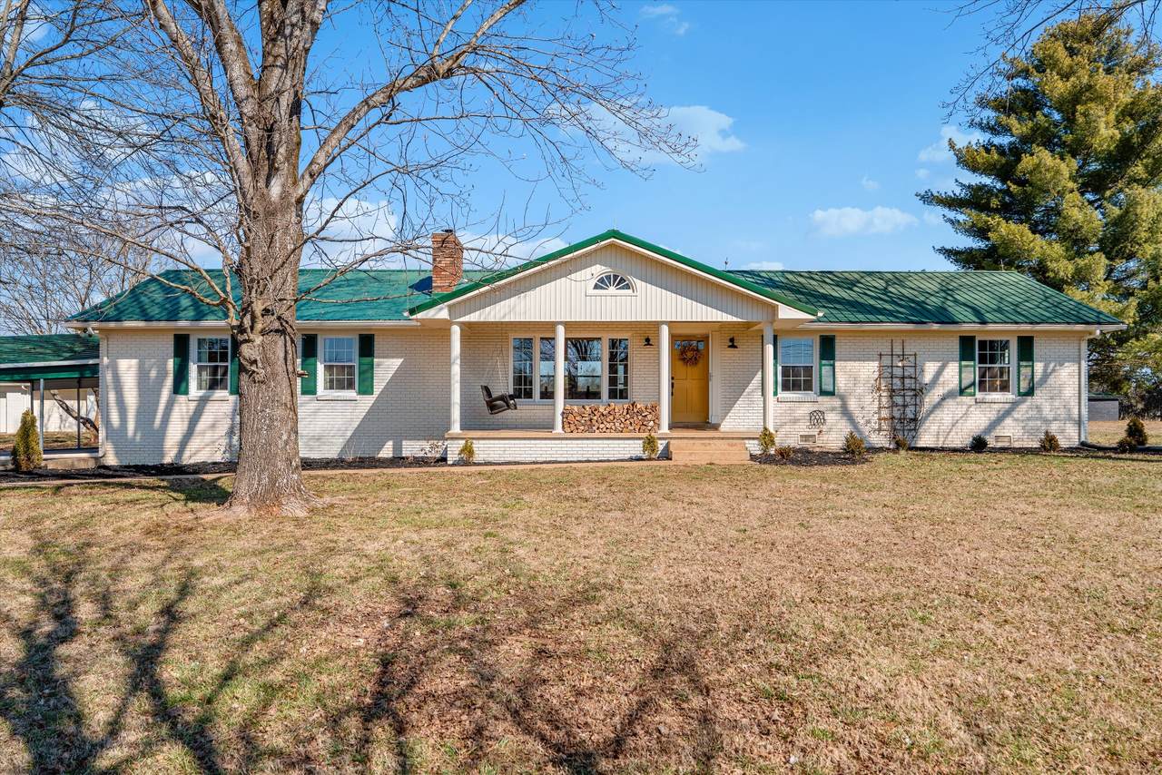 912 Old Columbia Rd - Photo 1