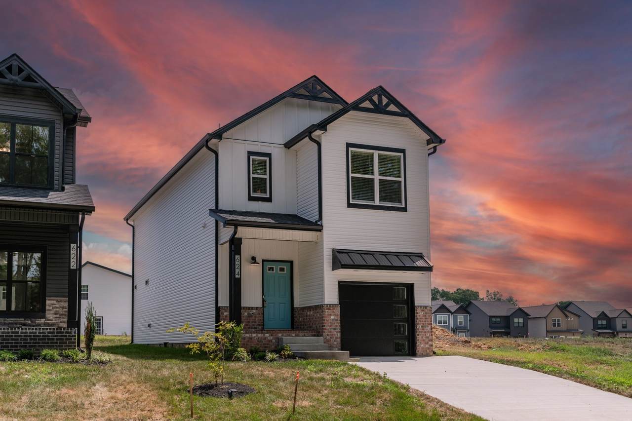 53 Charleston Cove - Photo 1