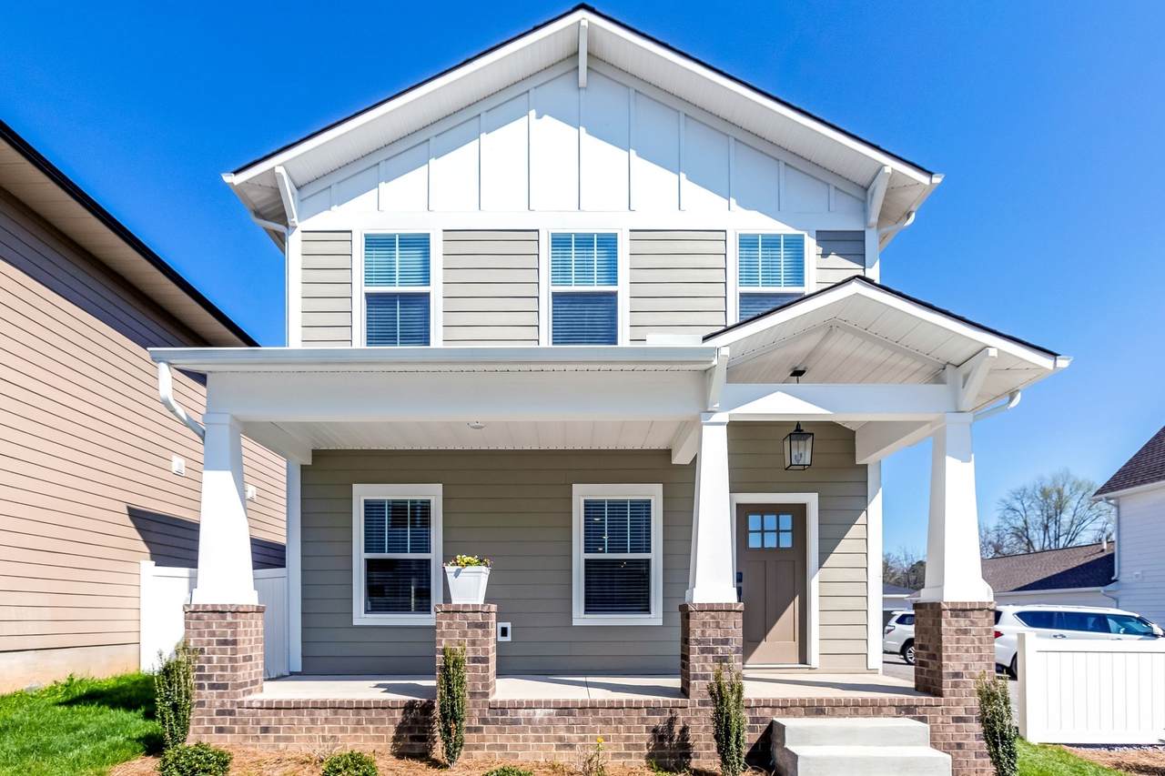 309 Jasmine Park - Photo 1