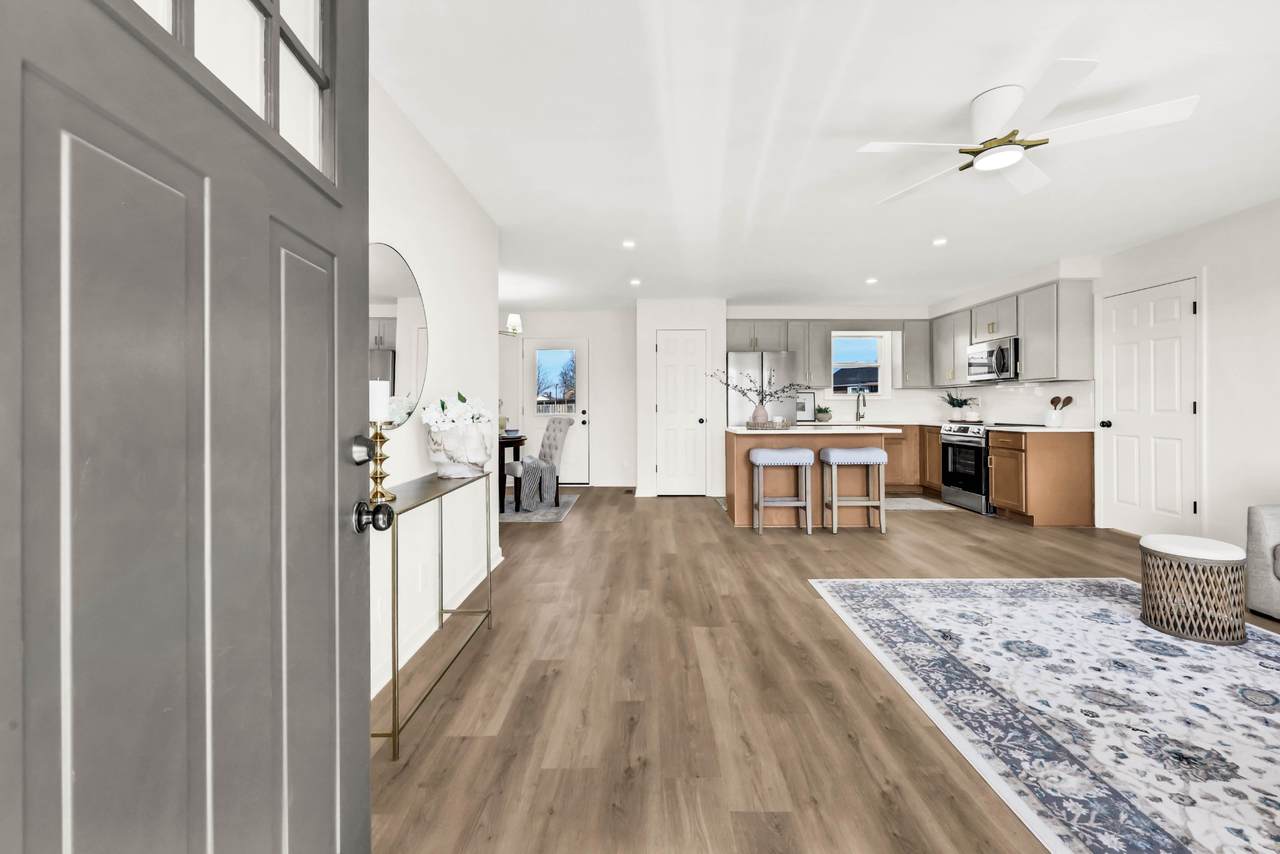 341 Cunningham Ln - Photo 1