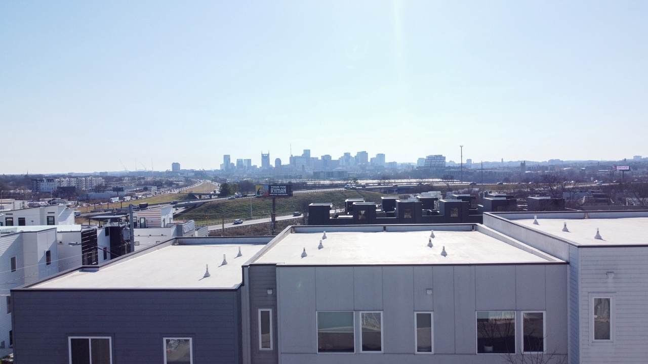 https://bt-photos.global.ssl.fastly.net/nashville/1280_boomver_1_RTC3129569-1.jpg