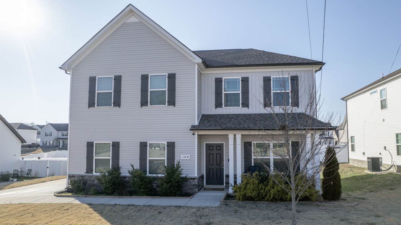 104 Curbow Ct - Photo 1