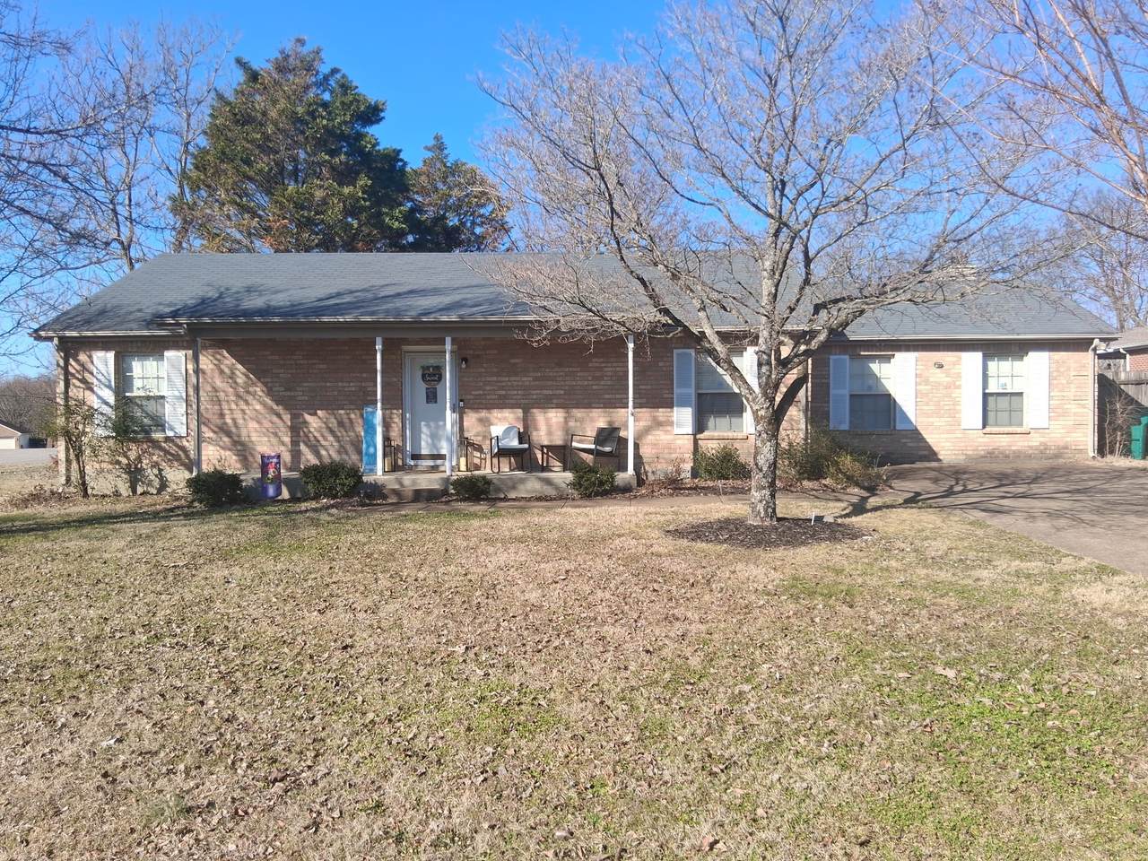 2280 Joann Dr - Photo 1