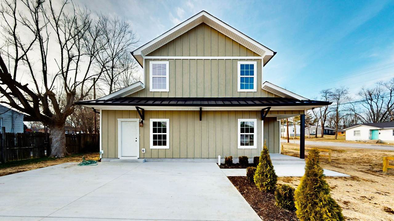 613 Short Mt St - Photo 1