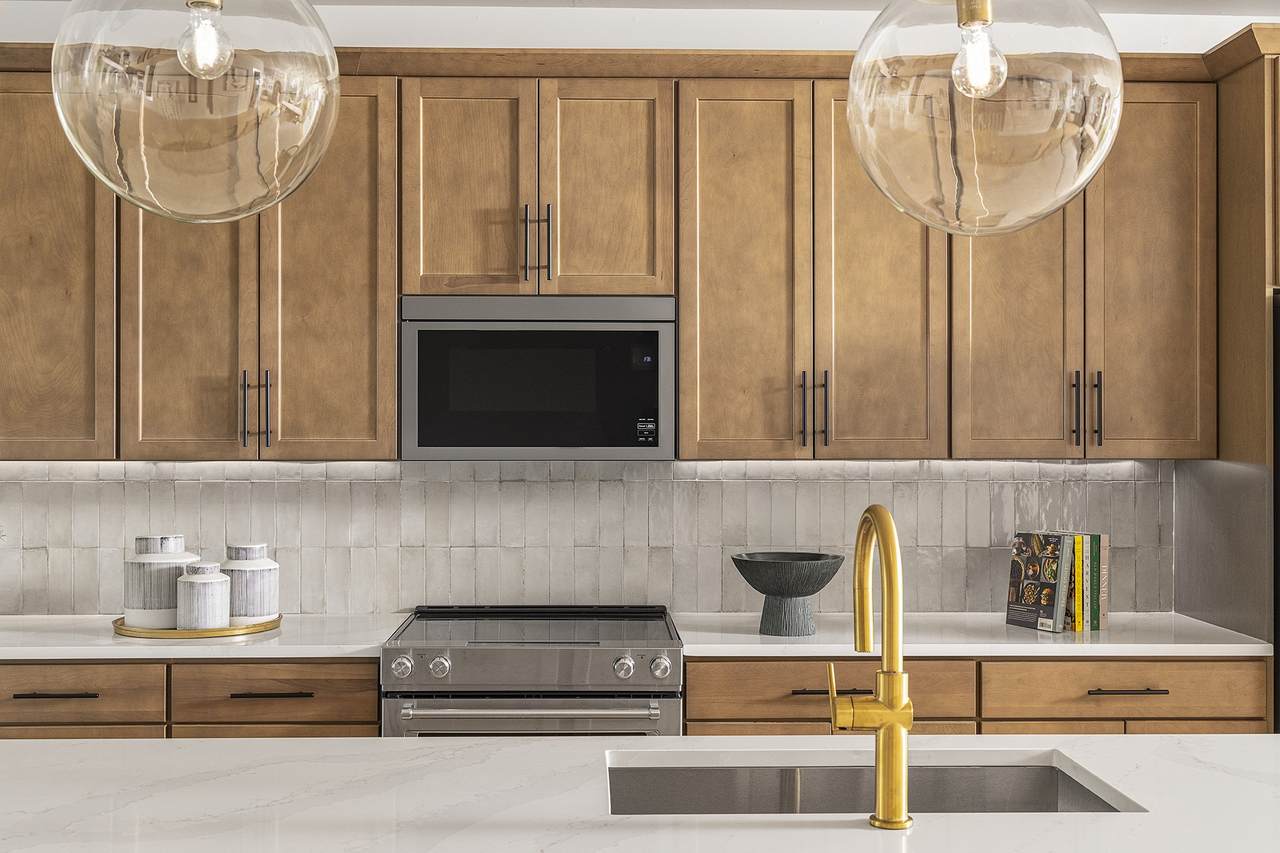 132 Zola Aly - Photo 1