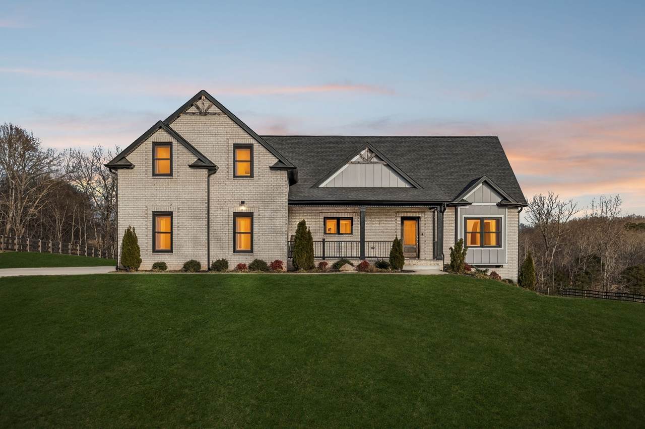 1005 Hickory Point Rd - Photo 1