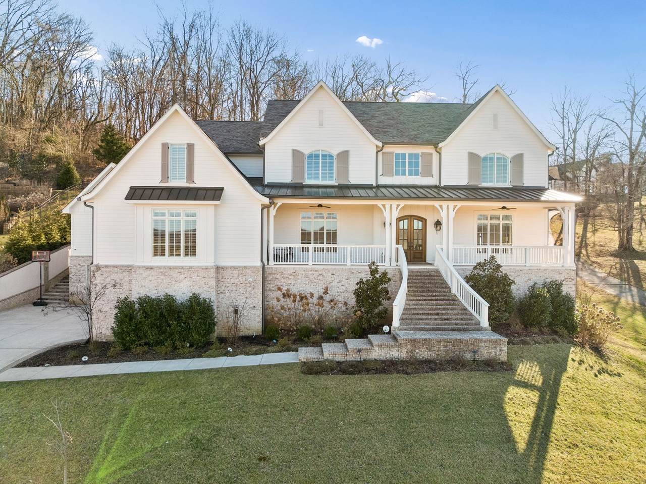 1019 Stockett Dr - Photo 1