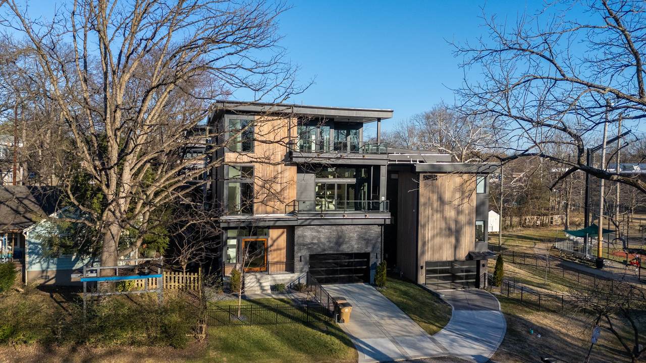 114 47th Ave - Photo 1