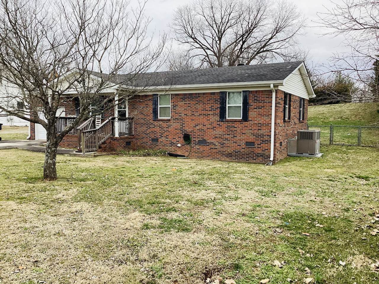 https://bt-photos.global.ssl.fastly.net/nashville/1280_boomver_1_RTC3131044-1.jpg