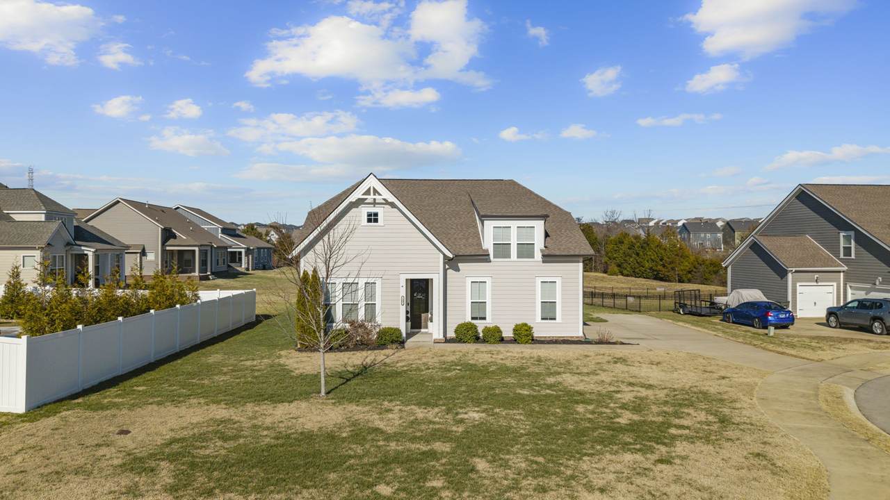 https://bt-photos.global.ssl.fastly.net/nashville/1280_boomver_1_RTC3131057-1.jpg