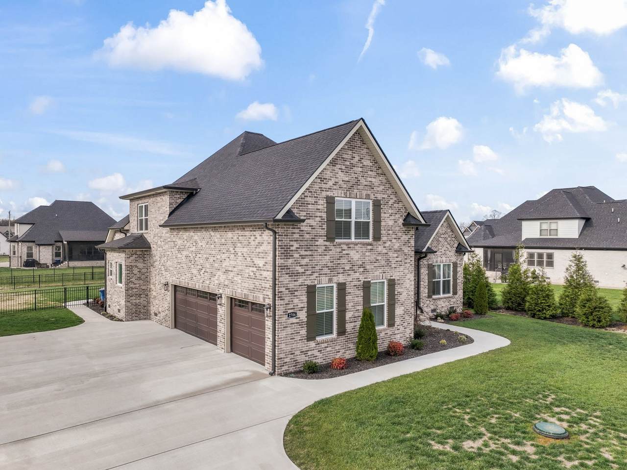 https://bt-photos.global.ssl.fastly.net/nashville/1280_boomver_1_RTC3131108-1.jpg