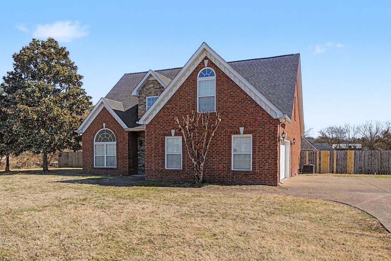 https://bt-photos.global.ssl.fastly.net/nashville/1280_boomver_1_RTC3131301-1.jpg