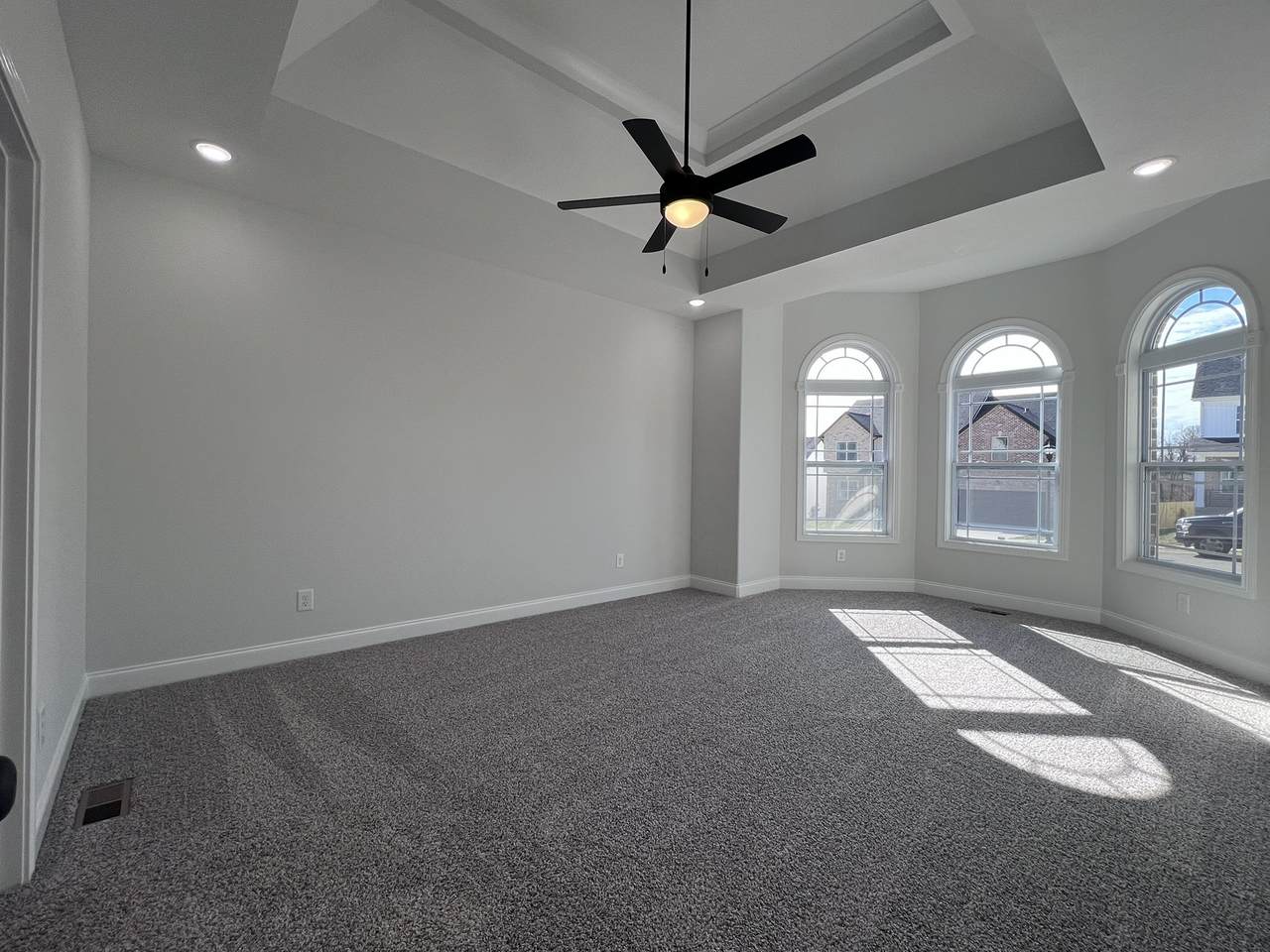 https://bt-photos.global.ssl.fastly.net/nashville/1280_boomver_1_RTC3131359-1.jpg