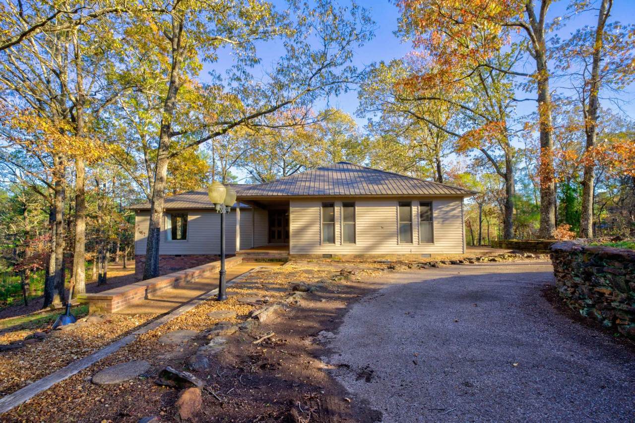 183 Matlock Rd - Photo 1