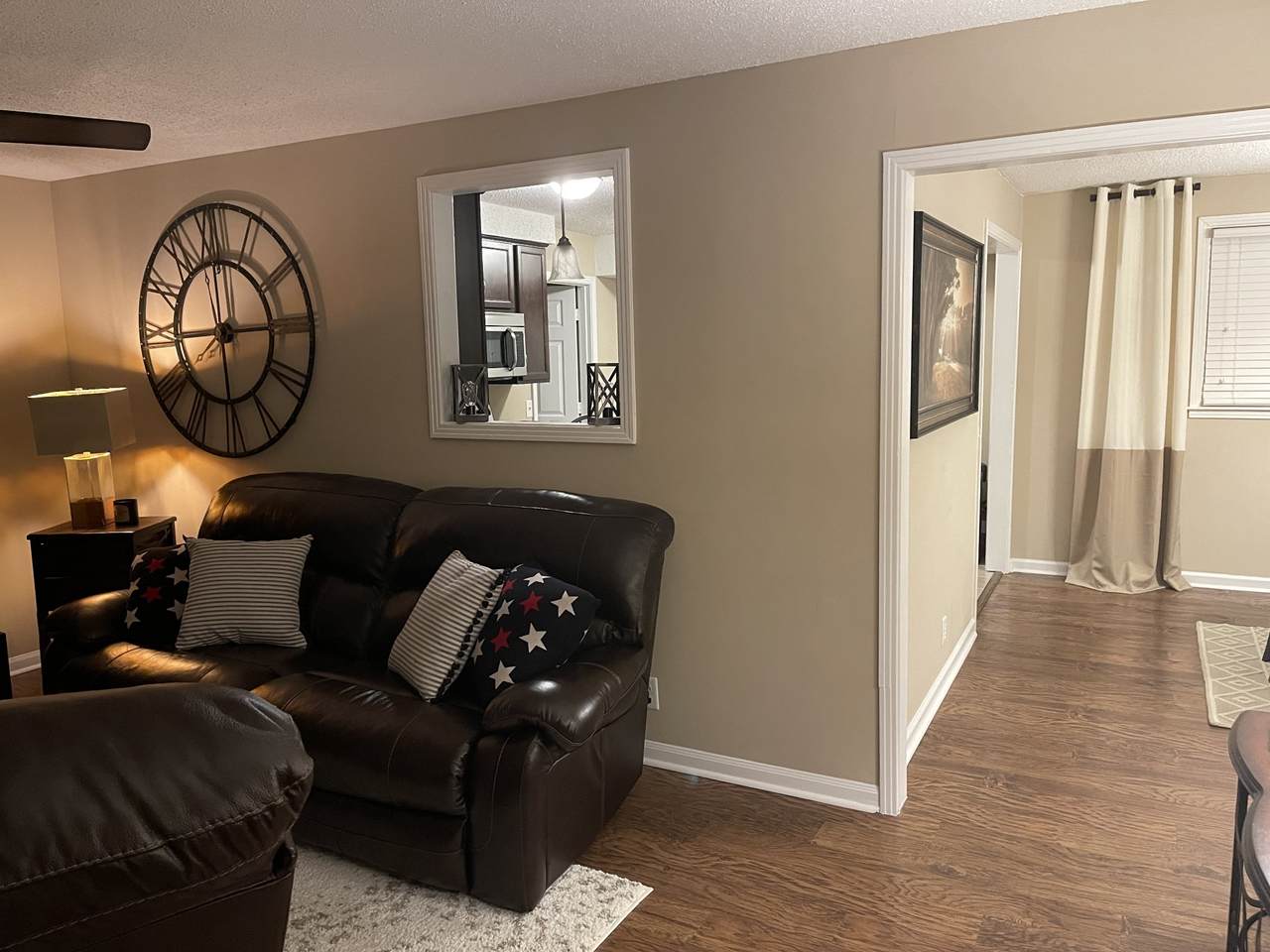 https://bt-photos.global.ssl.fastly.net/nashville/1280_boomver_1_RTC3131493-1.jpg