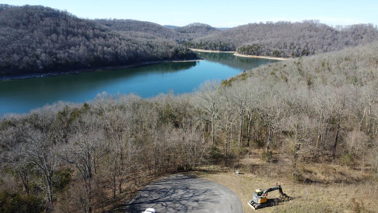 308 Highbridge Dr - Photo 1