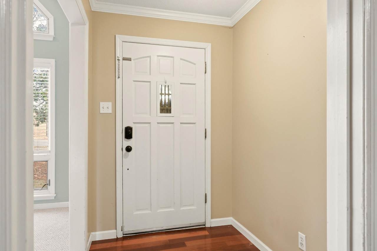 https://bt-photos.global.ssl.fastly.net/nashville/1280_boomver_1_RTC3131821-1.jpg
