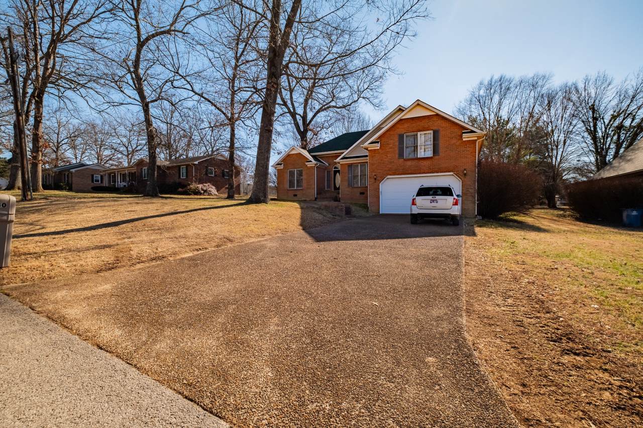 https://bt-photos.global.ssl.fastly.net/nashville/1280_boomver_1_RTC3131889-1.jpg