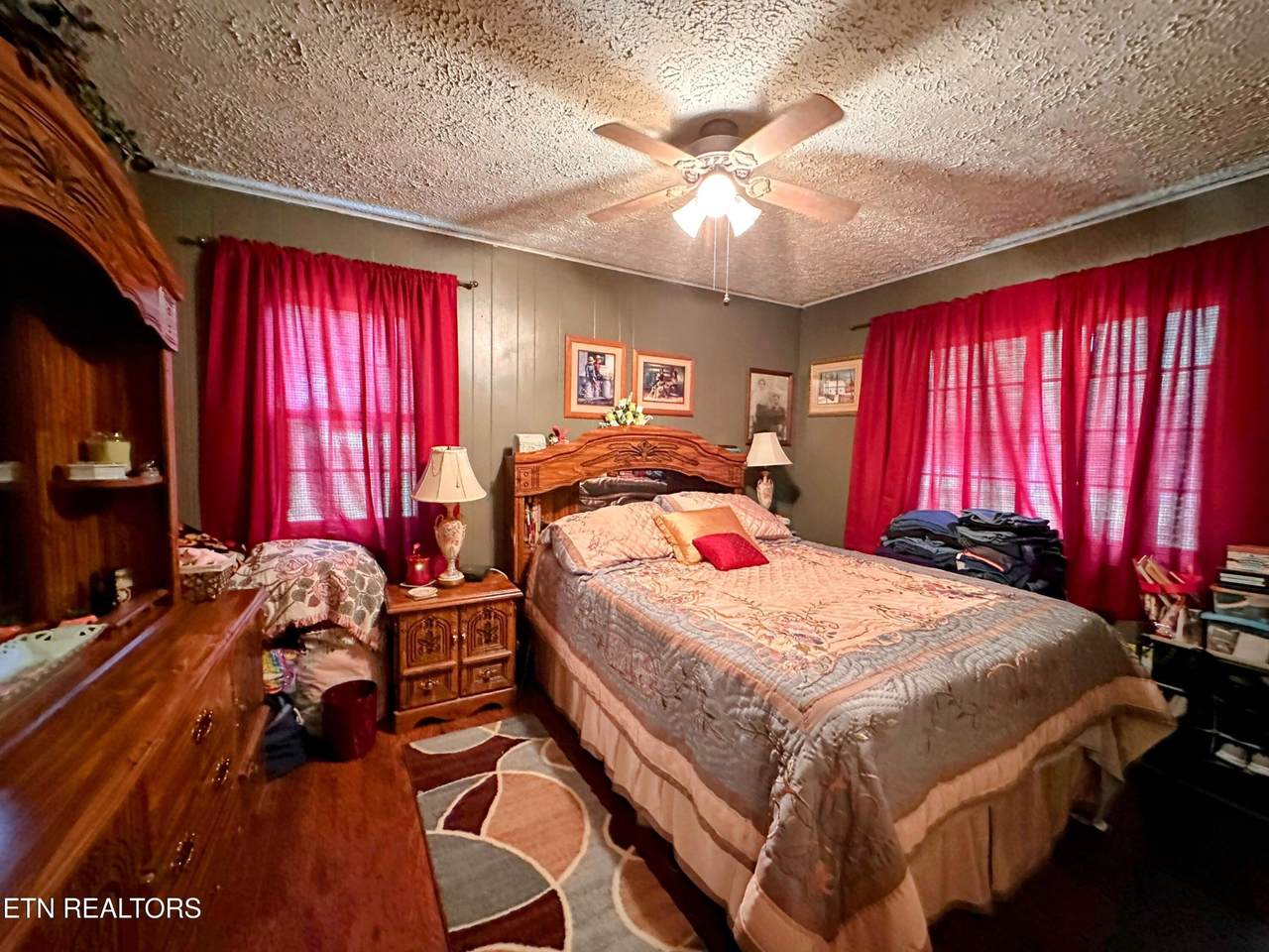 https://bt-photos.global.ssl.fastly.net/nashville/1280_boomver_1_RTC3131901-1.jpg