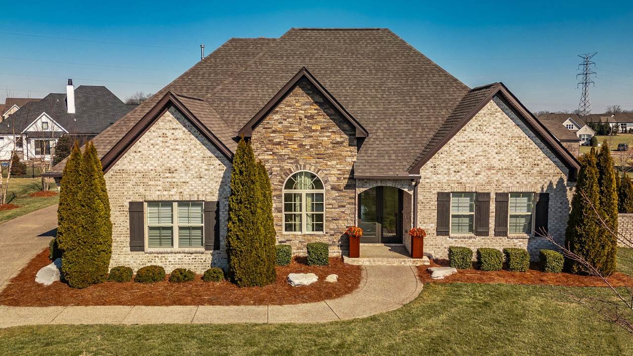 112 Sundown Cir - Photo 1