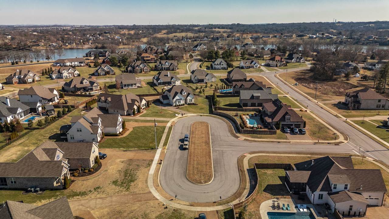 https://bt-photos.global.ssl.fastly.net/nashville/1280_boomver_1_RTC3131944-1.jpg