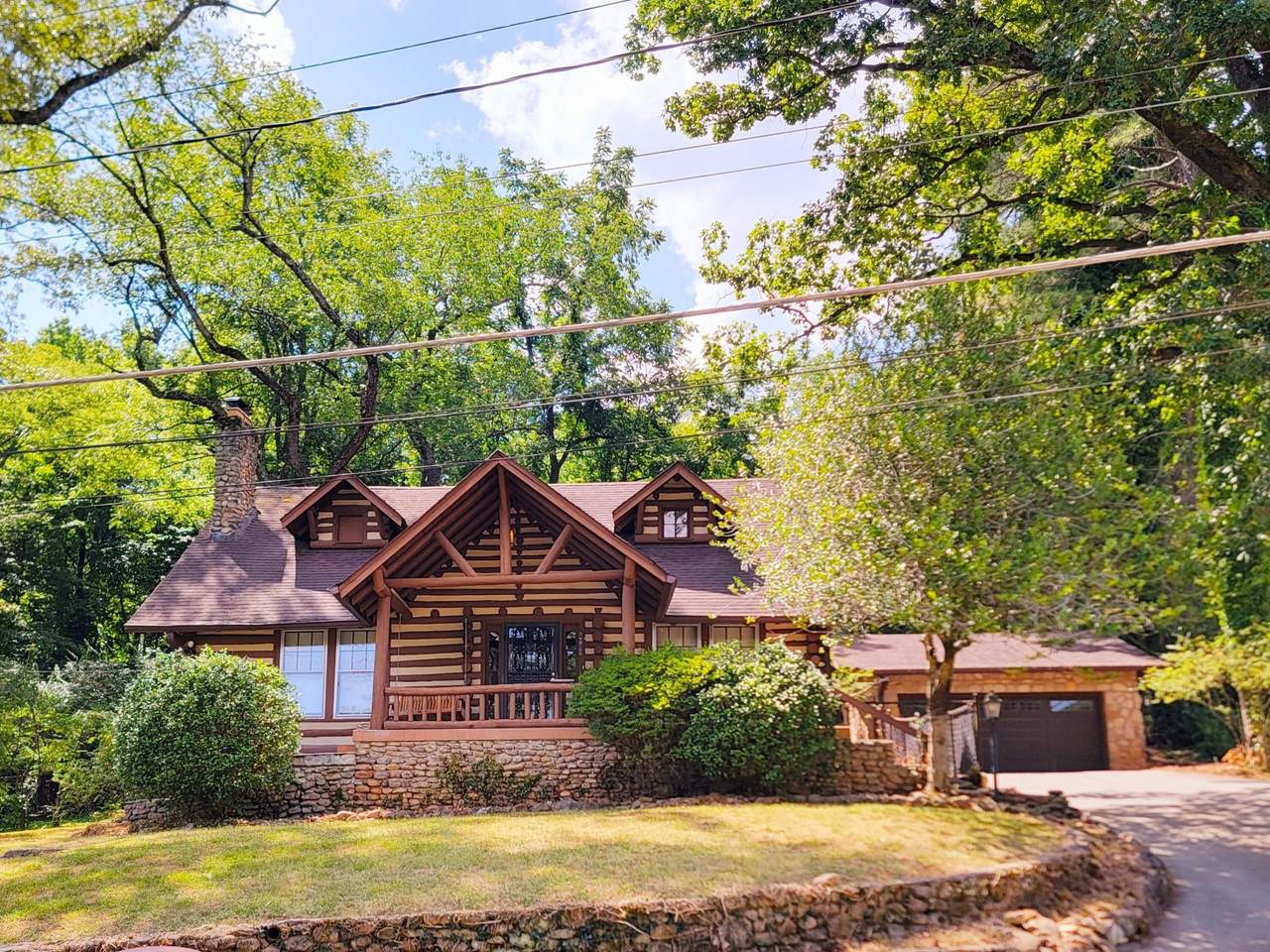 3501 Berkley Drive - Photo 1