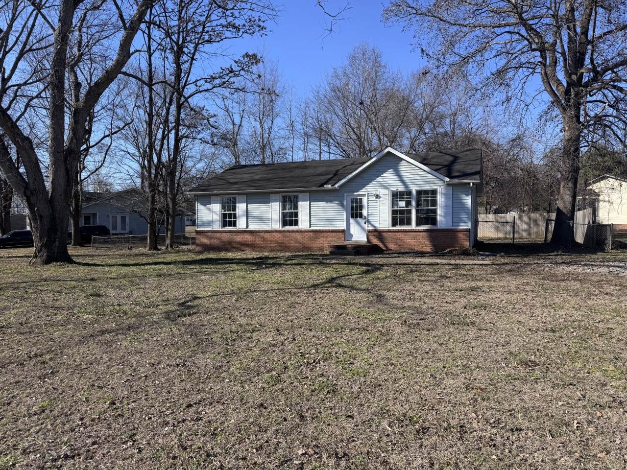 1480 Nichols Dr - Photo 1