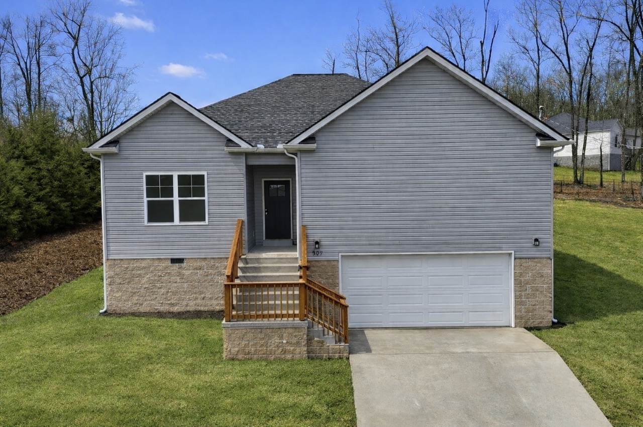 307 Graydon St - Photo 1