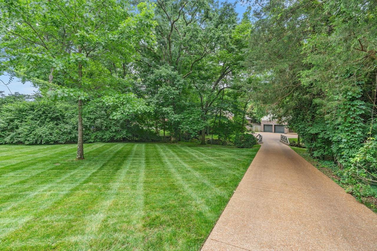 3907 Trimble Rd - Photo 1