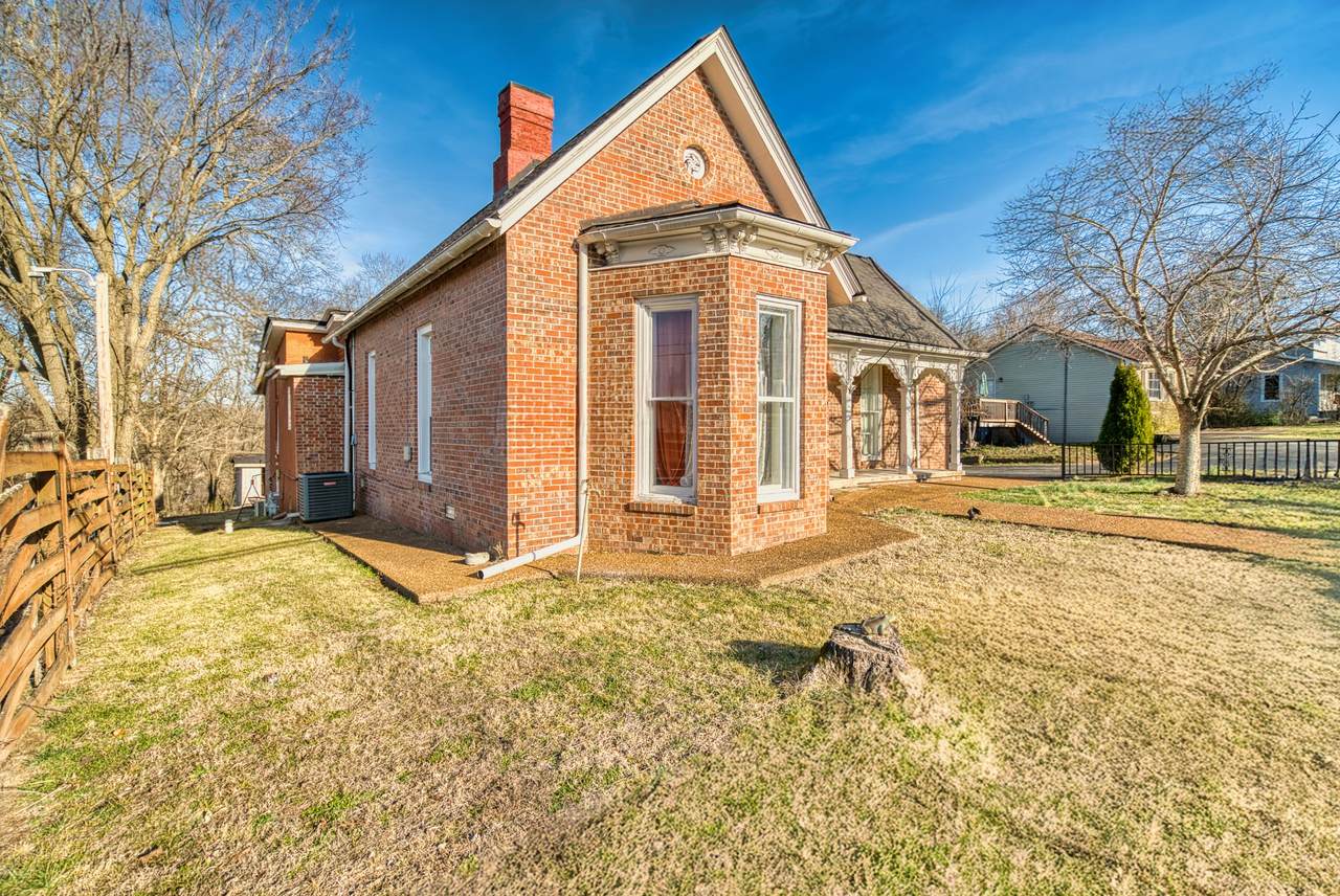 https://bt-photos.global.ssl.fastly.net/nashville/1280_boomver_1_RTC3132914-1.jpg