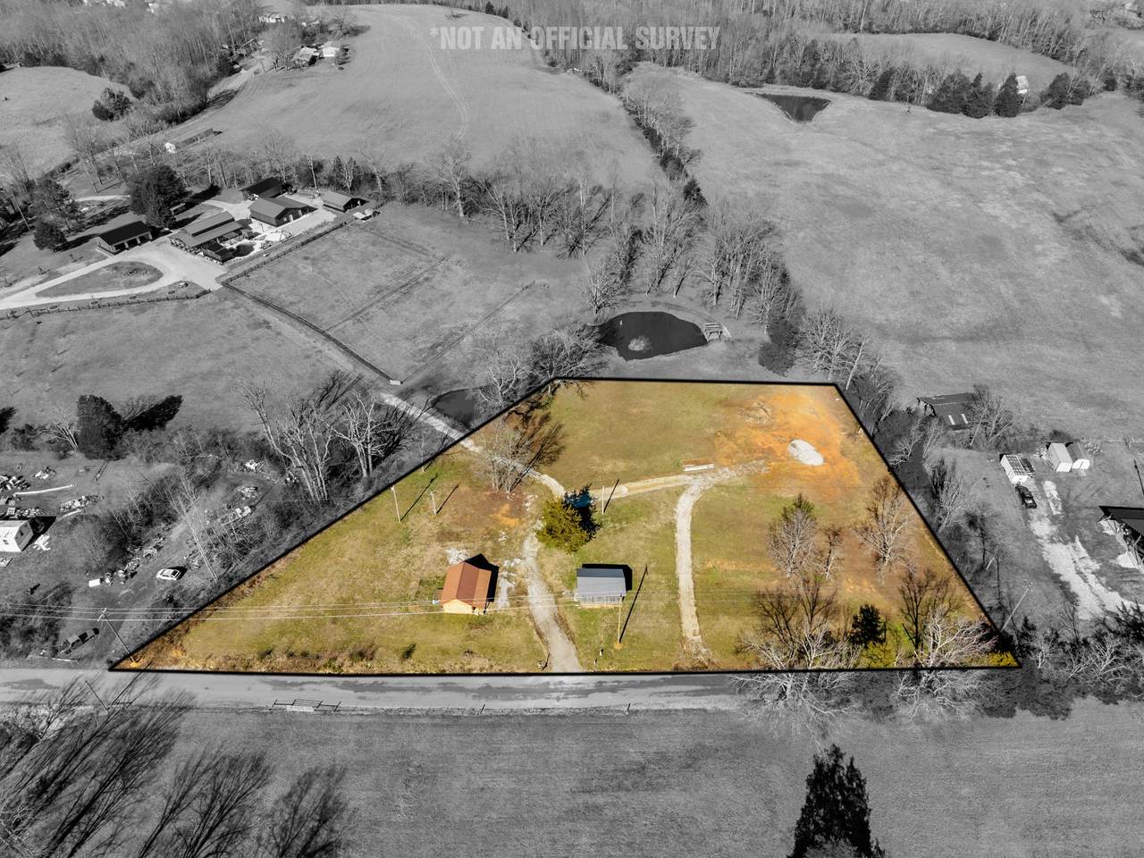 8585 Fox Hill Dr - Photo 1
