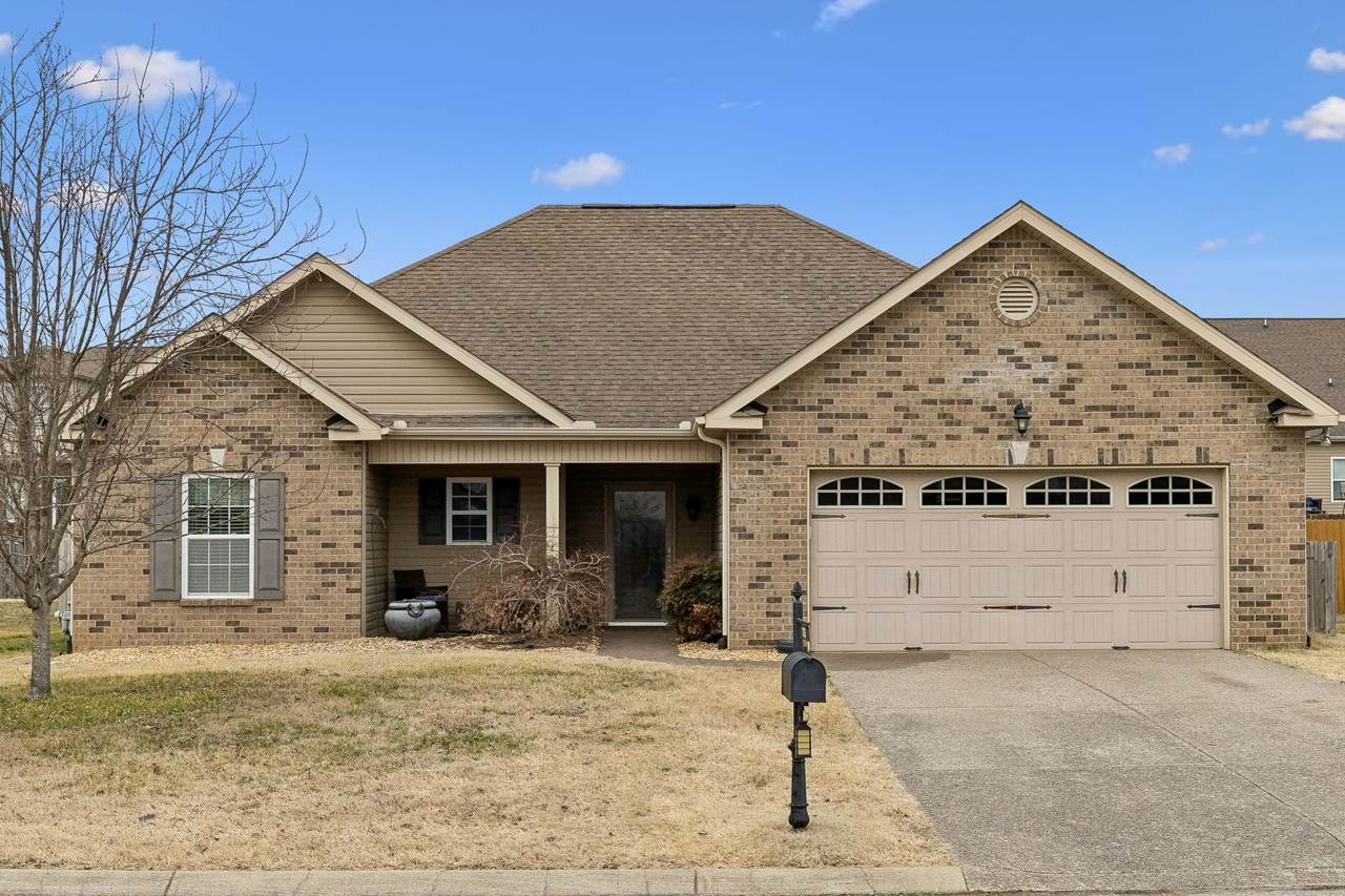 1116 Savannah Ave - Photo 1