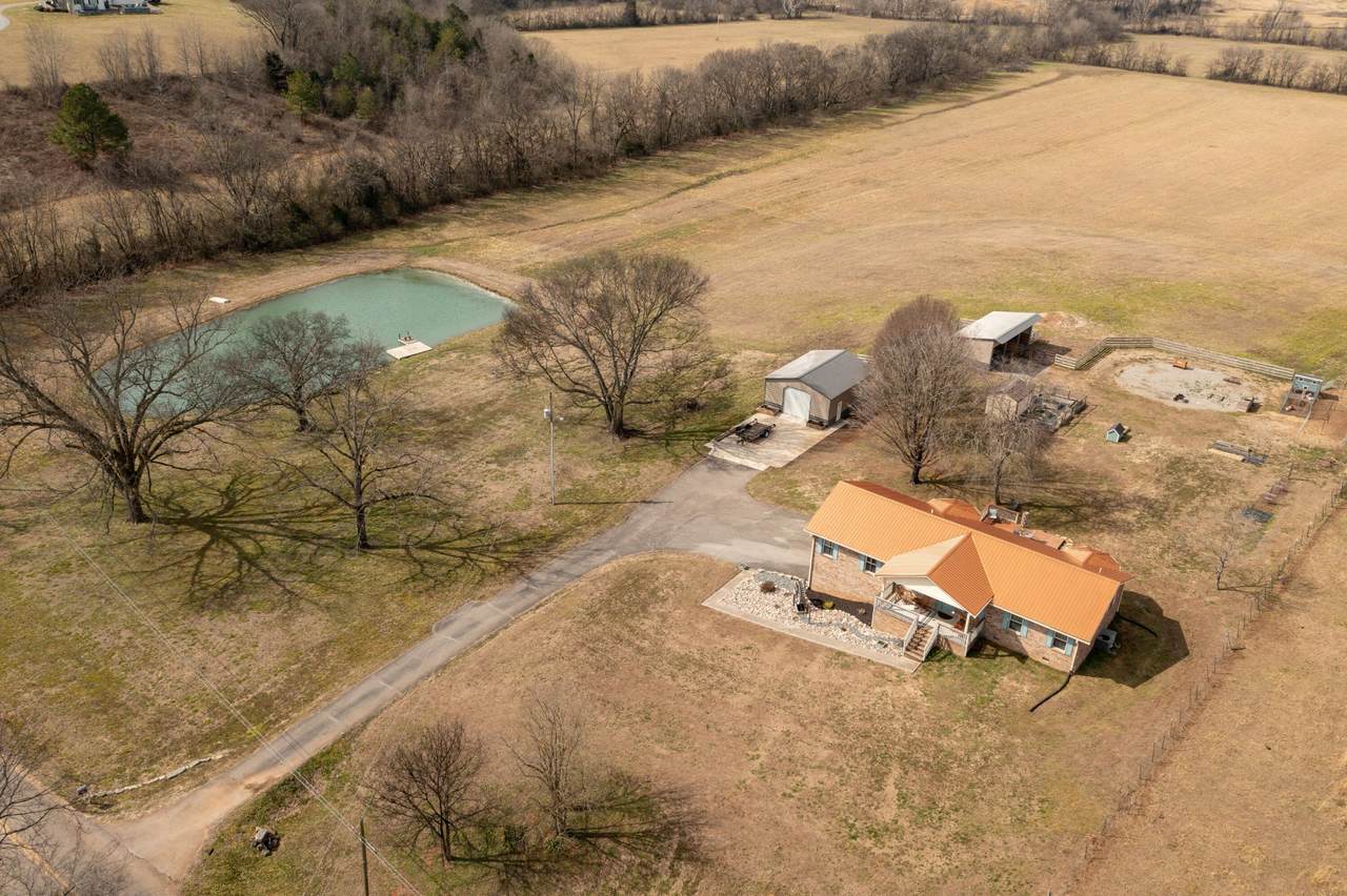 10115 Upper East Valley Road - Photo 1