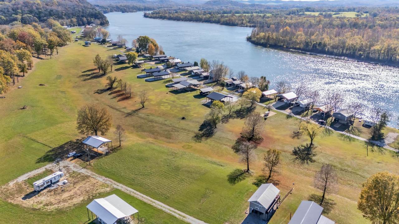 https://bt-photos.global.ssl.fastly.net/nashville/1280_boomver_1_RTC3133266-1.jpg