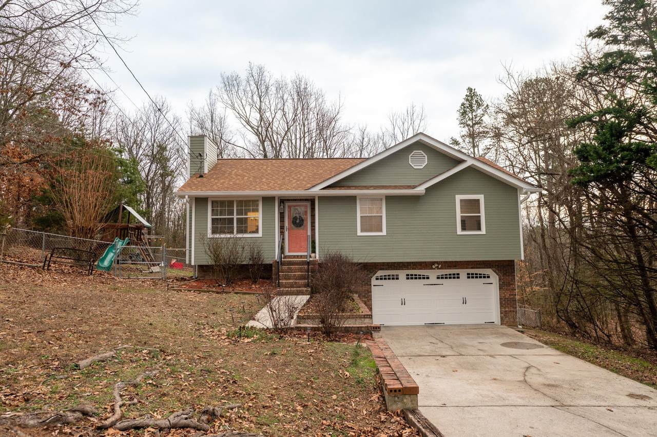 136 Campbell Circle - Photo 1