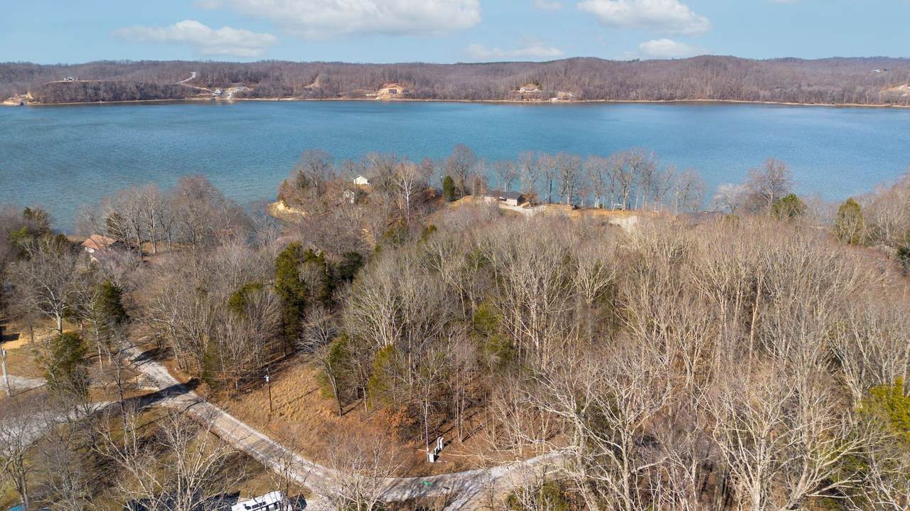 42 Timber Lake Ln - Photo 1