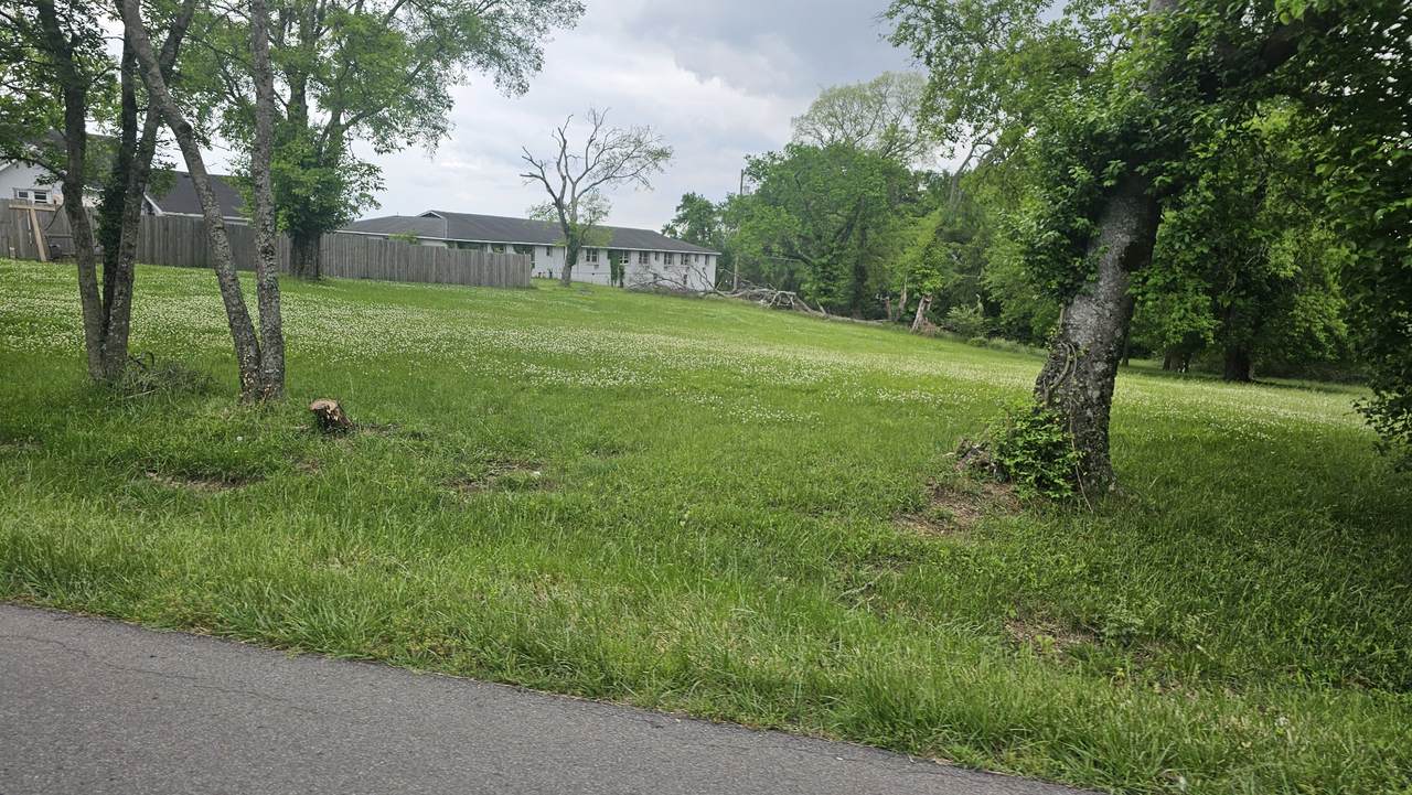 https://bt-photos.global.ssl.fastly.net/nashville/1280_boomver_1_RTC3133868-1.jpg