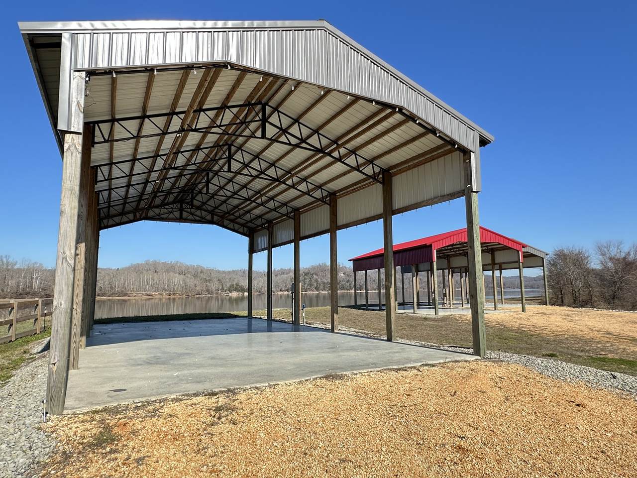 https://bt-photos.global.ssl.fastly.net/nashville/1280_boomver_1_RTC3134692-1.jpg