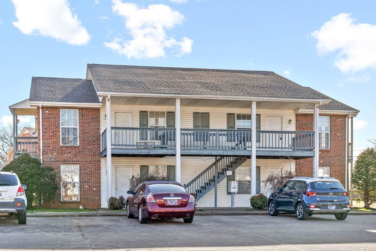 1891 Waters Edge Dr - Photo 1
