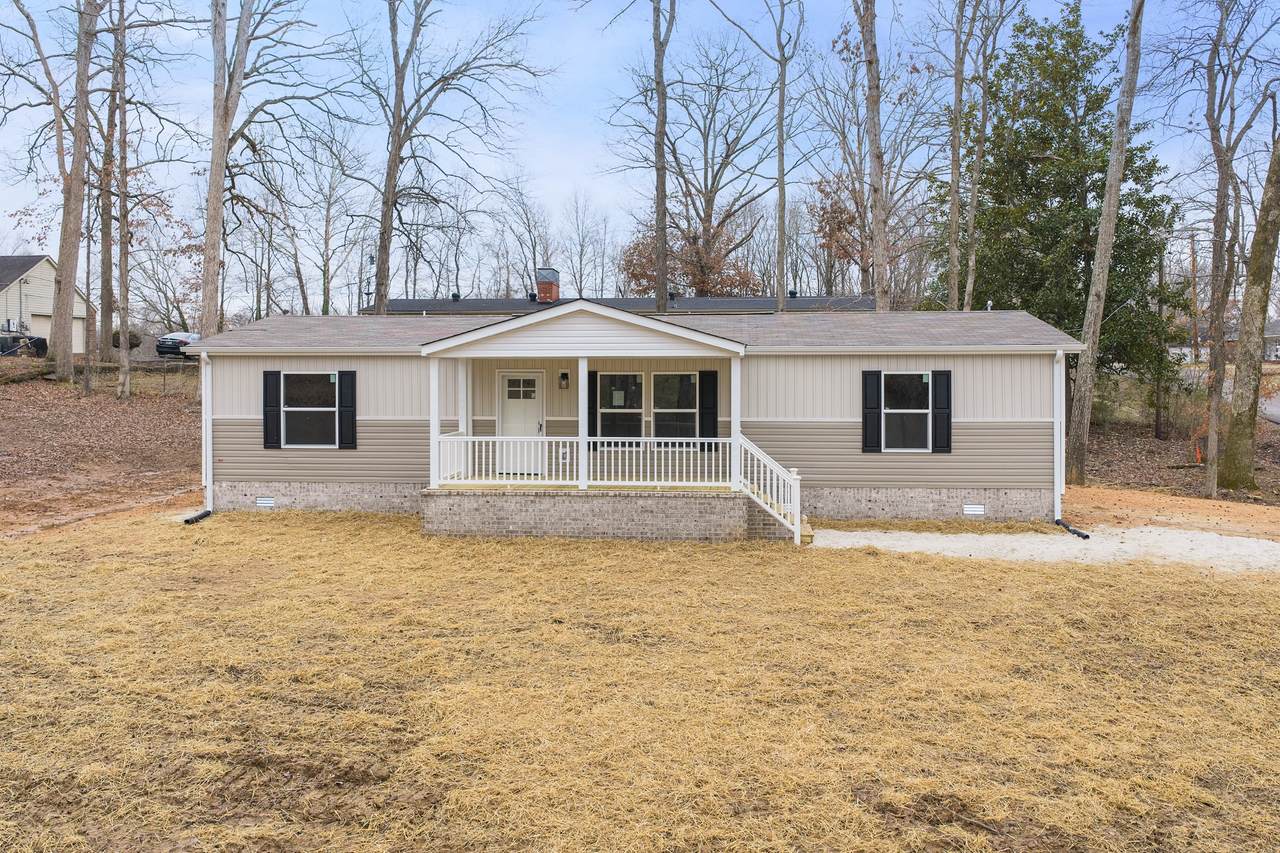 440 Northwood St - Photo 1