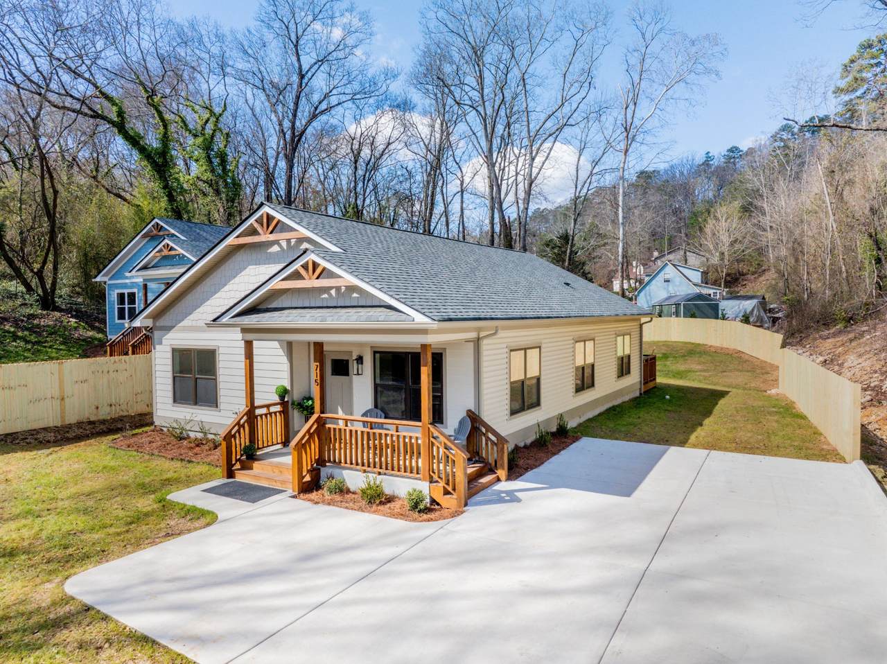 https://bt-photos.global.ssl.fastly.net/nashville/1280_boomver_1_RTC3135342-1.jpg