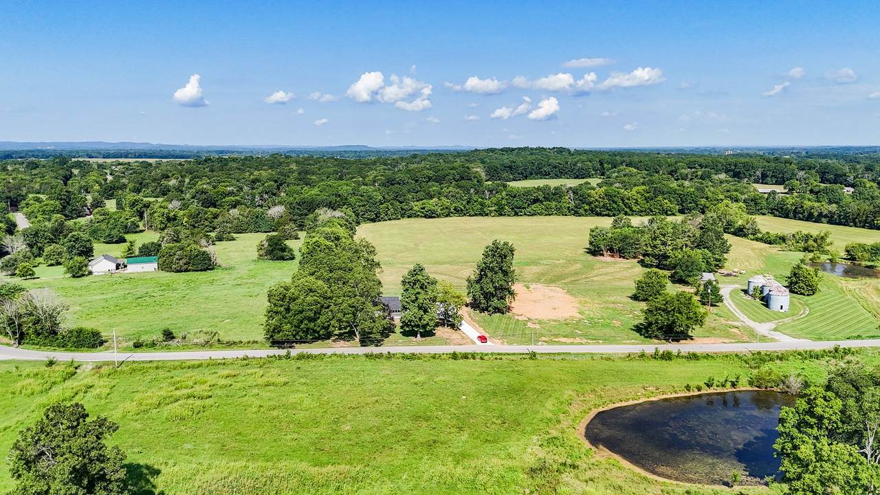 https://bt-photos.global.ssl.fastly.net/nashville/1280_boomver_1_RTC3135348-1.jpg