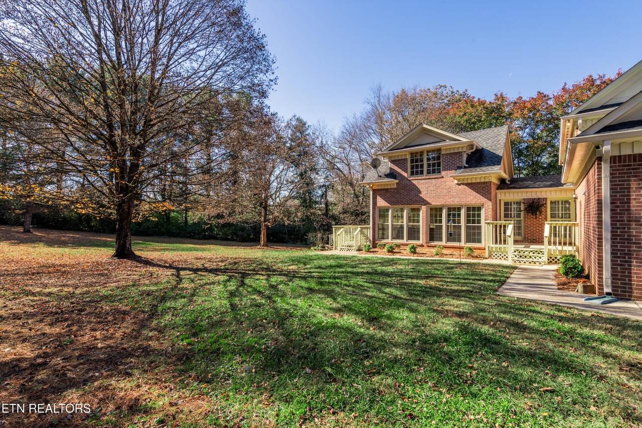 https://bt-photos.global.ssl.fastly.net/nashville/1280_boomver_1_RTC3135530-1.jpg
