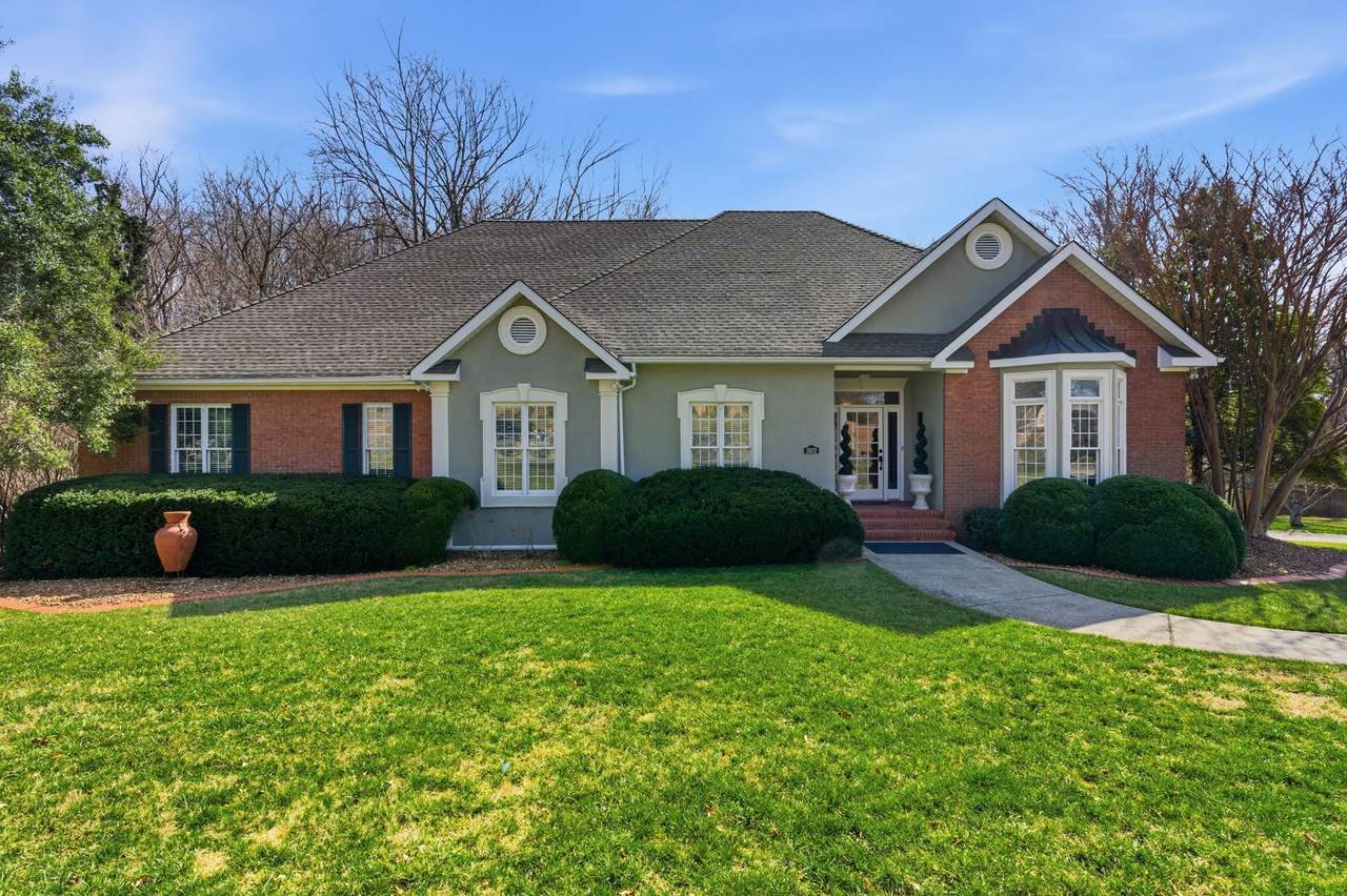 1902 Palmer Dr - Photo 1