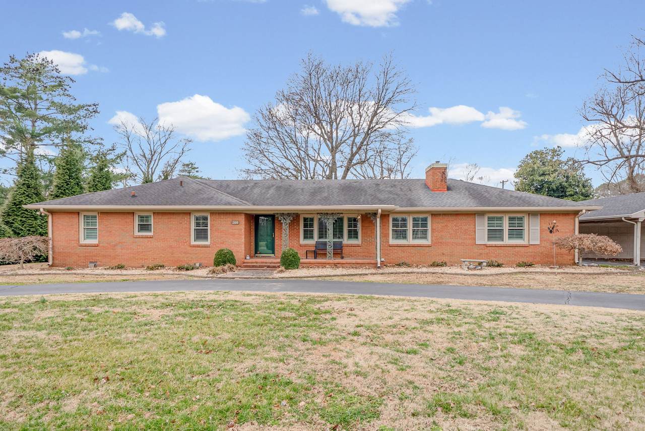 208 Marietta Dr - Photo 1