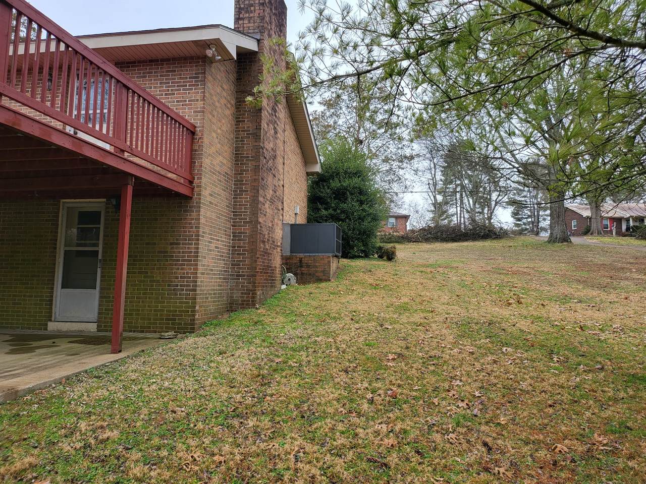https://bt-photos.global.ssl.fastly.net/nashville/1280_boomver_1_RTC3136150-1.jpg