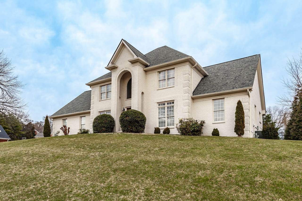https://bt-photos.global.ssl.fastly.net/nashville/1280_boomver_1_RTC3136152-1.jpg
