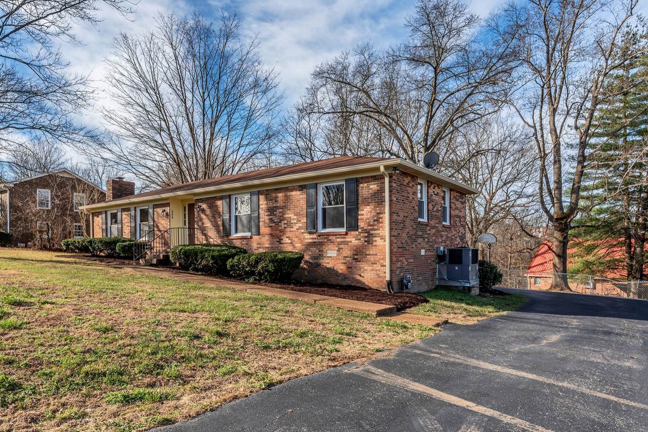 https://bt-photos.global.ssl.fastly.net/nashville/1280_boomver_1_RTC3136244-1.jpg